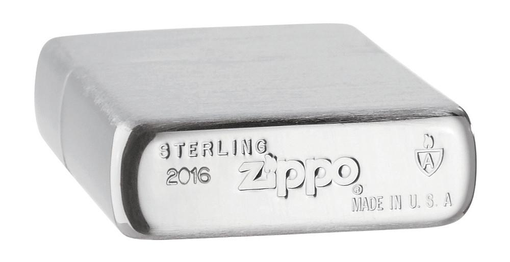 Armor® lighter made of sterling silver, highly polished